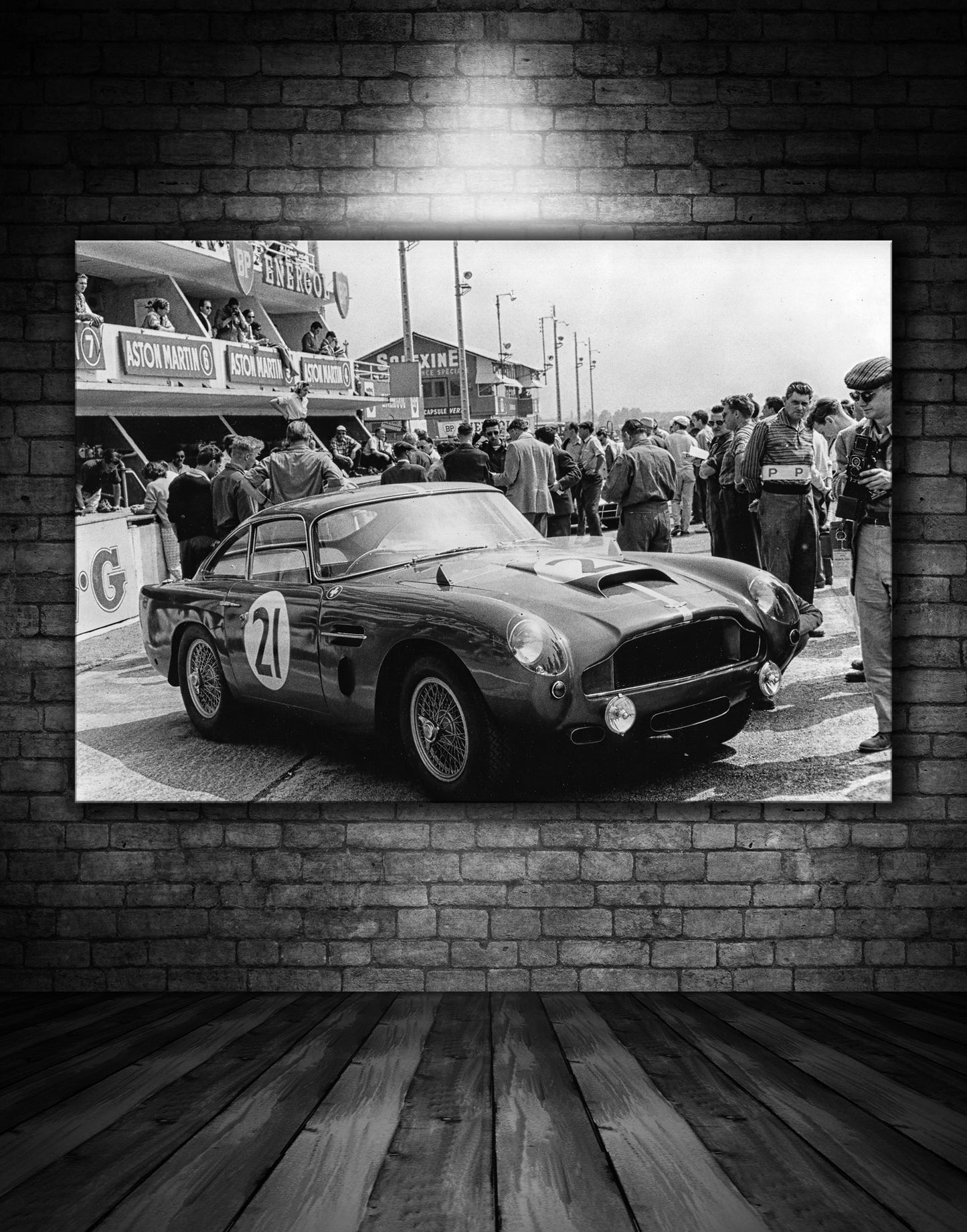 Aston Martin DB4-GT Le Mans 24 Hours Race